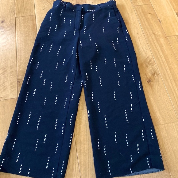 Ann Taylor Petite Black and White Wide Leg Cropped Pants size 2P - Picture 1 of 9